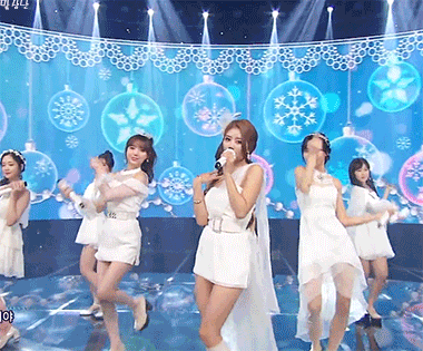 [움짤데이터주의] 오늘자 인기가요 러블리즈.gif | 인스티즈
