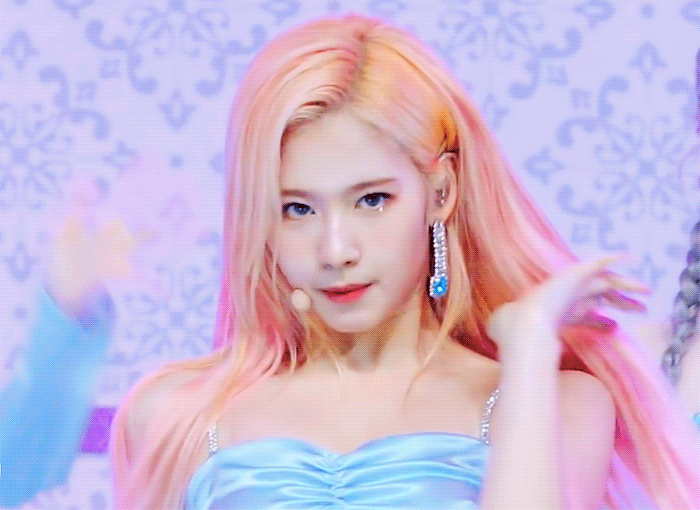 트와이스 입덕직캠 사나 ㄷㄷㄷ.gif | 인스티즈