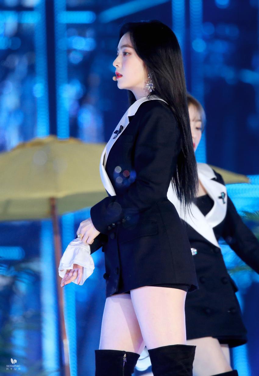 블랙이 잘어울리는 아이린.jpg | 인스티즈