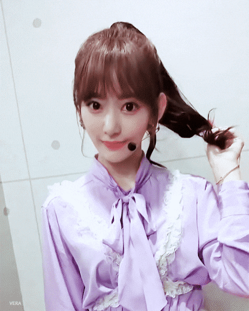 긴머리 짧은머리 다 잘어울리는 아이즈원 사쿠라 | 인스티즈