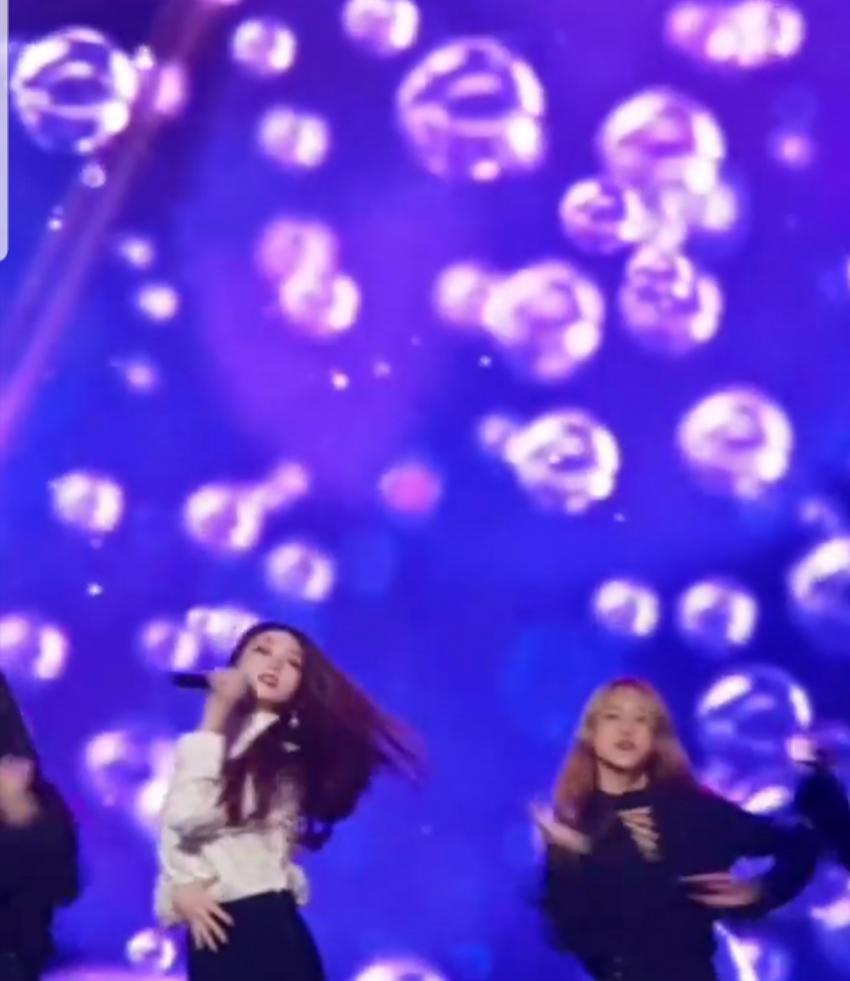오늘자 제주도에서 CJ 기업행사 공연중인 아이즈원 | 인스티즈