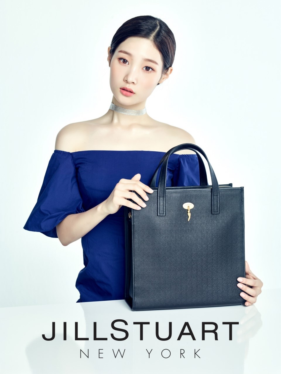 정채연 어깨노출 | 인스티즈