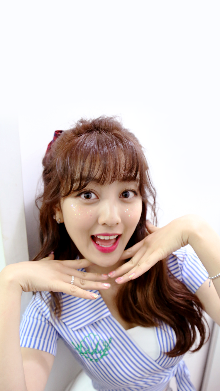 트와이스 Likey 자켓 촬영 폰 배경화면 & 잠금화면. png | 인스티즈