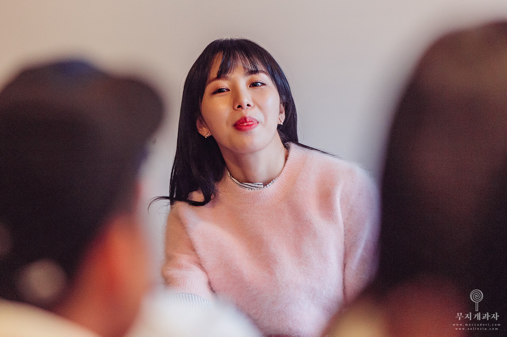 민아랑 같이 영국 해이페스티벌 가고싶다 | 인스티즈