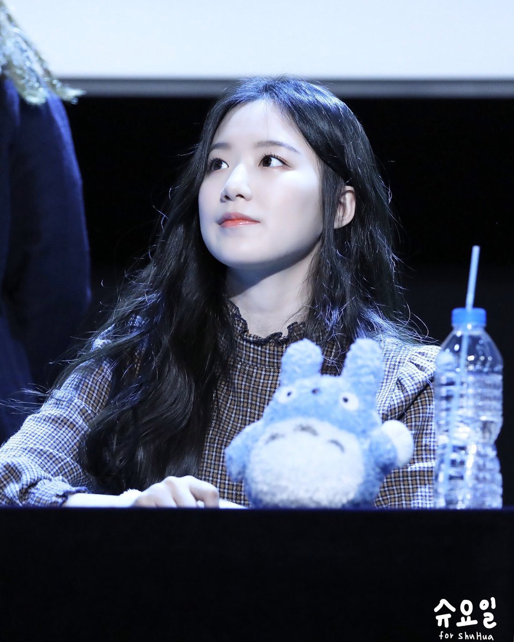 새하얀 여자아이들 슈화.jpgif | 인스티즈