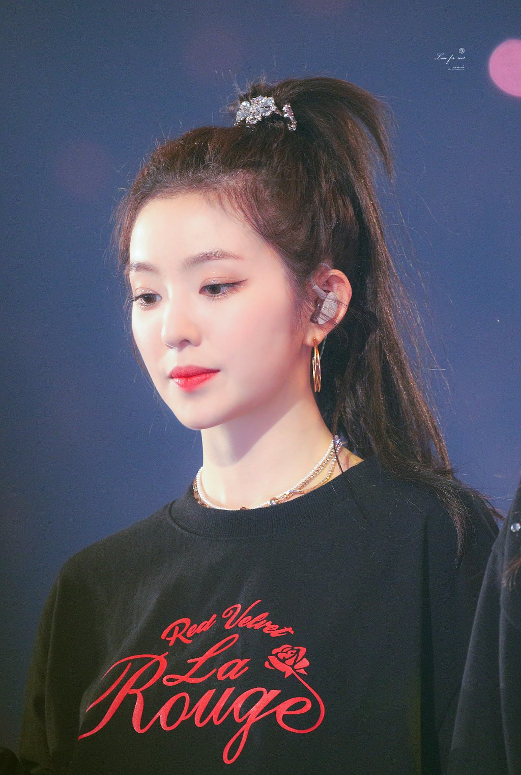 콘서트에서 머리묶은 아이린.jpg | 인스티즈
