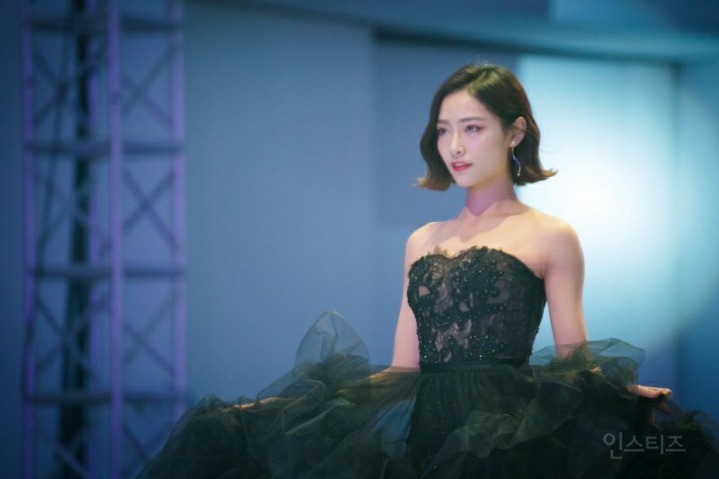 살짝 레드벨벳 예리 느낌 난다는 중국 여자아이돌jpg | 인스티즈